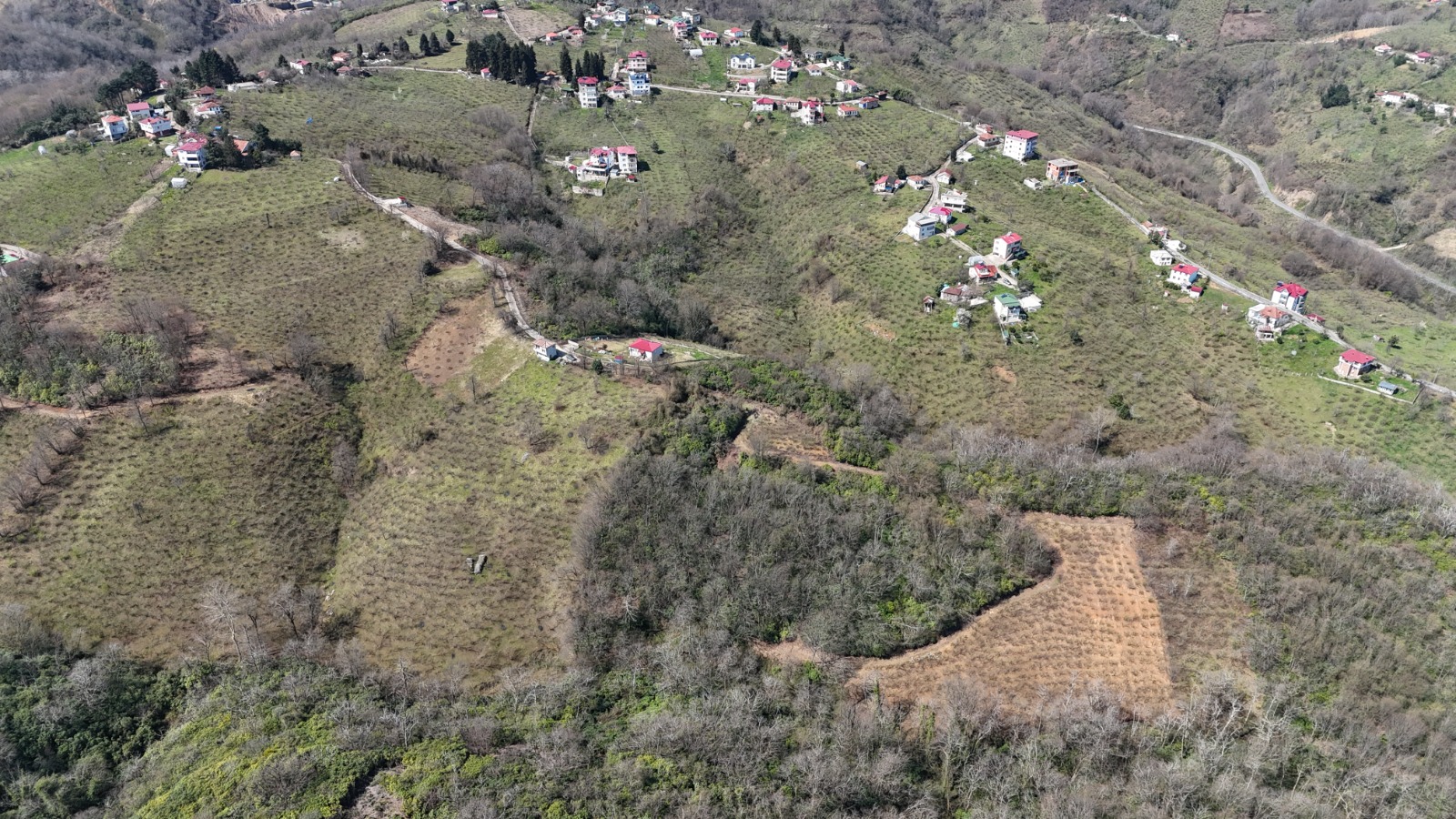 MABEL'DEN BEŞİKDÜZÜ AKSAKLI'DA 10.000 M2 SATILIK ARAZİ
